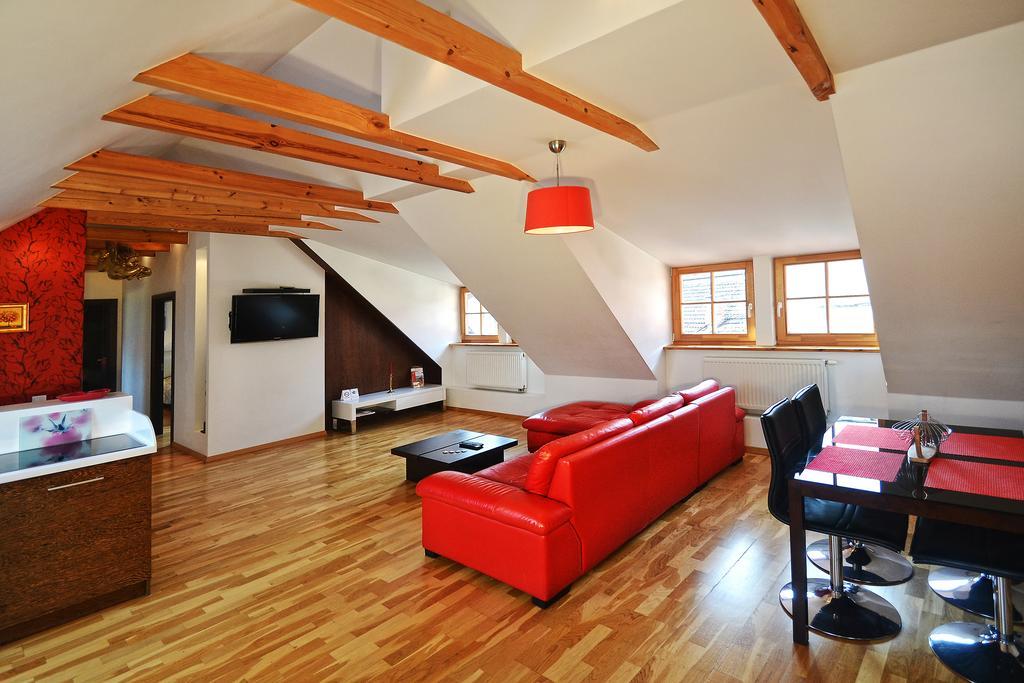 Rentida Apartments Аеропорт Вільнюс Екстер'єр фото